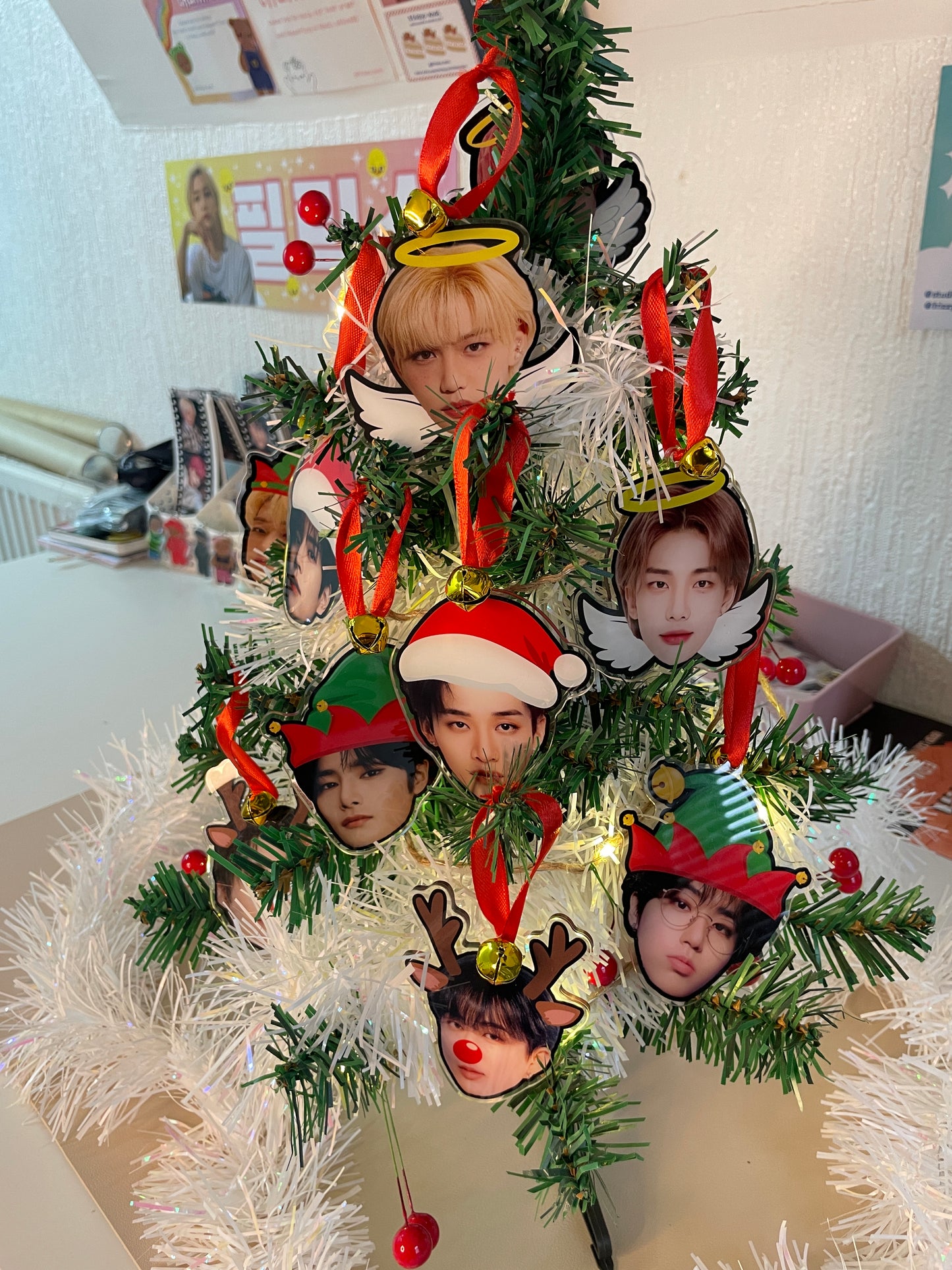 Twice Christmas Ornaments (shipping end of November)